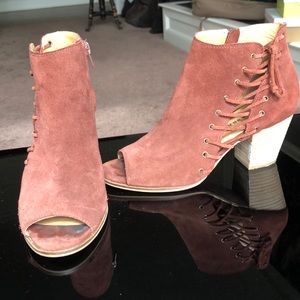 Lucky Brand suede booties size 7